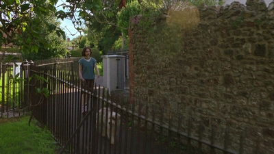 A_Good_Girls_Guide_to_Murder_S01E03_mkv4831.jpg