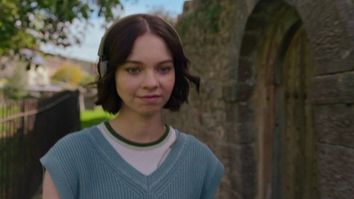 A_Good_Girls_Guide_to_Murder_S01E03_mkv4865.jpg