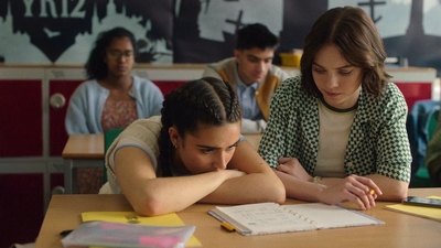 A_Good_Girls_Guide_to_Murder_S01E03_mkv5124.jpg