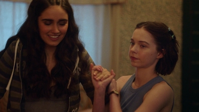 A_Good_Girls_Guide_to_Murder_S01E03_mkv5304.jpg