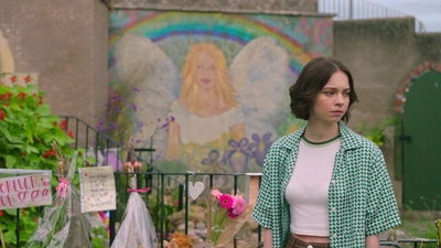 A_Good_Girls_Guide_to_Murder_S01E03_mkv6215.jpg