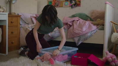A_Good_Girls_Guide_to_Murder_S01E03_mkv6959.jpg