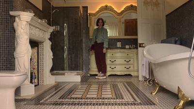 A_Good_Girls_Guide_to_Murder_S01E04_mkv0692.jpg