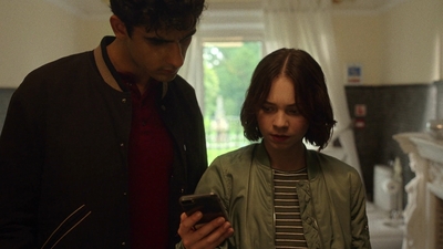 A_Good_Girls_Guide_to_Murder_S01E04_mkv0714.jpg