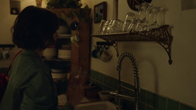 A_Good_Girls_Guide_to_Murder_S01E04_mkv0857.jpg