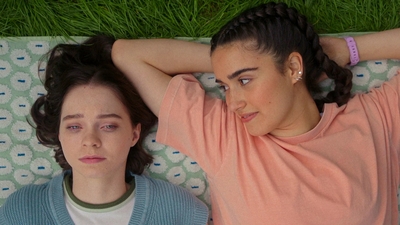 A_Good_Girls_Guide_to_Murder_S01E04_mkv1966.jpg