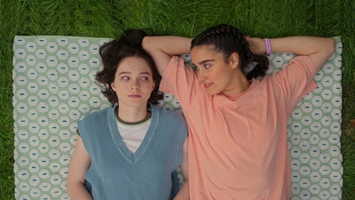 A_Good_Girls_Guide_to_Murder_S01E04_mkv1989.jpg