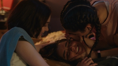 A_Good_Girls_Guide_to_Murder_S01E04_mkv1998.jpg