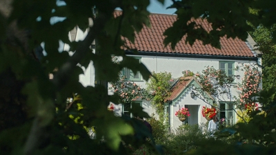 A_Good_Girls_Guide_to_Murder_S01E05_mkv3636.jpg