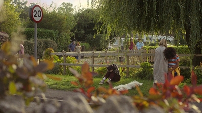 A_Good_Girls_Guide_to_Murder_S01E05_mkv4023.jpg