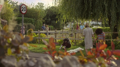 A_Good_Girls_Guide_to_Murder_S01E05_mkv4027.jpg