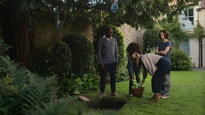 A_Good_Girls_Guide_to_Murder_S01E05_mkv4050.jpg