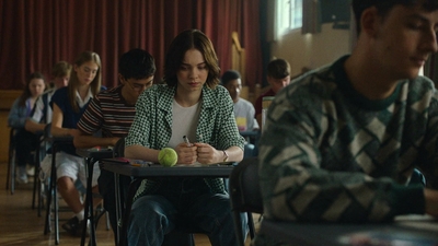 A_Good_Girls_Guide_to_Murder_S01E05_mkv4465.jpg