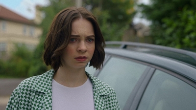 A_Good_Girls_Guide_to_Murder_S01E05_mkv4926.jpg