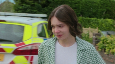 A_Good_Girls_Guide_to_Murder_S01E06_mkv5476.jpg
